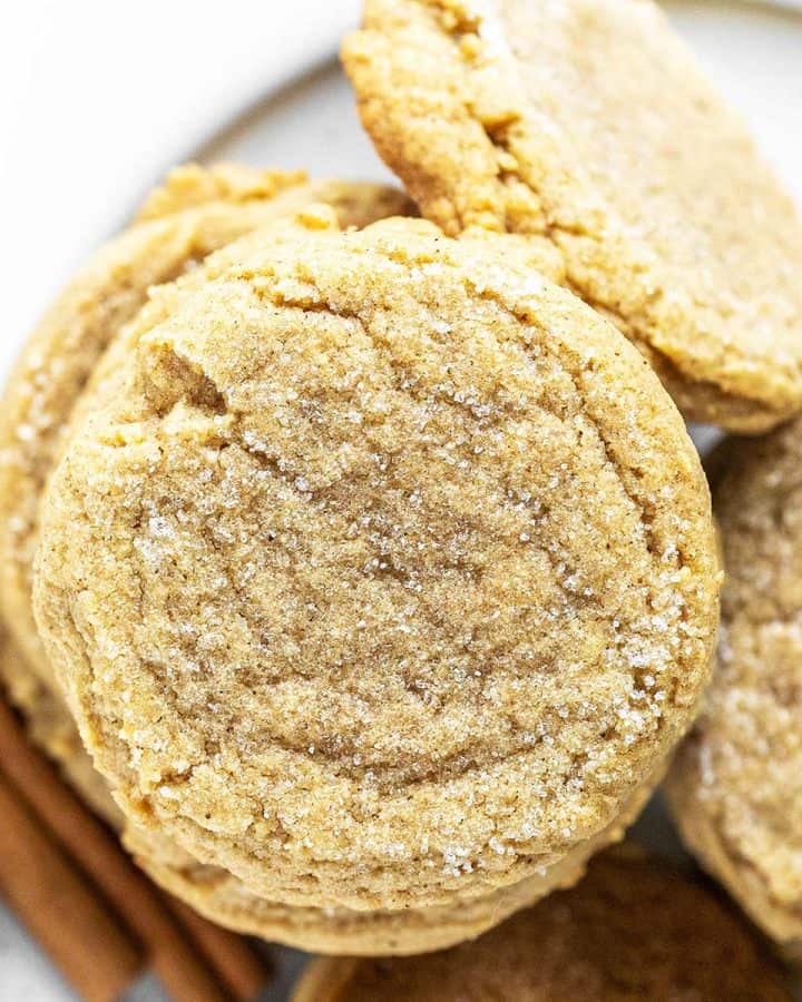 molasses cookies recipe featured image